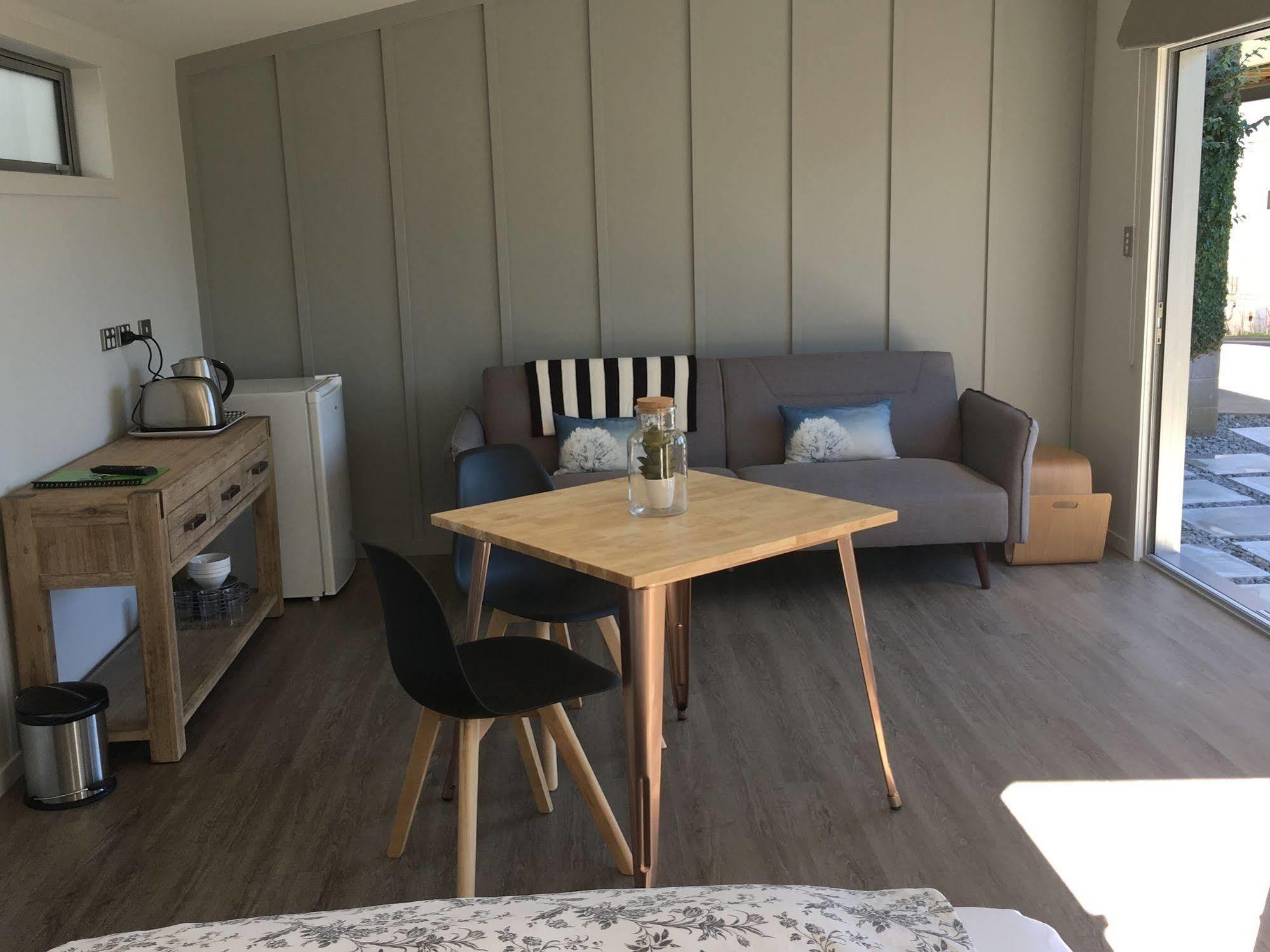 Kohimarama Beach Bed & Breakfast - Style And Privacy In Superb Location Auckland Exteriör bild